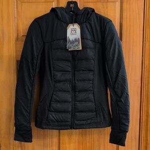 Avalanche Black Hooded Puffer Jacket